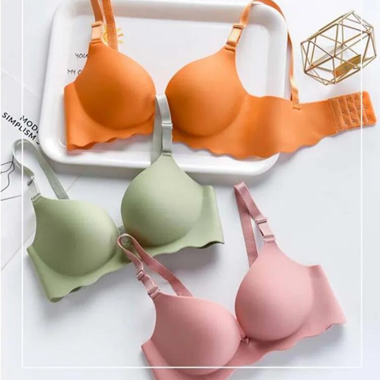 Sutien pentru un contur natural în toată discreția